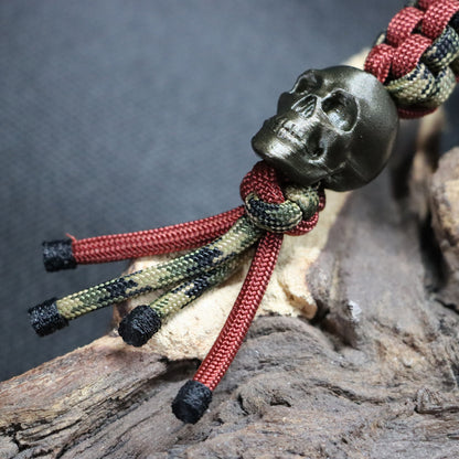 Tarn/Rot mit Totenkopf