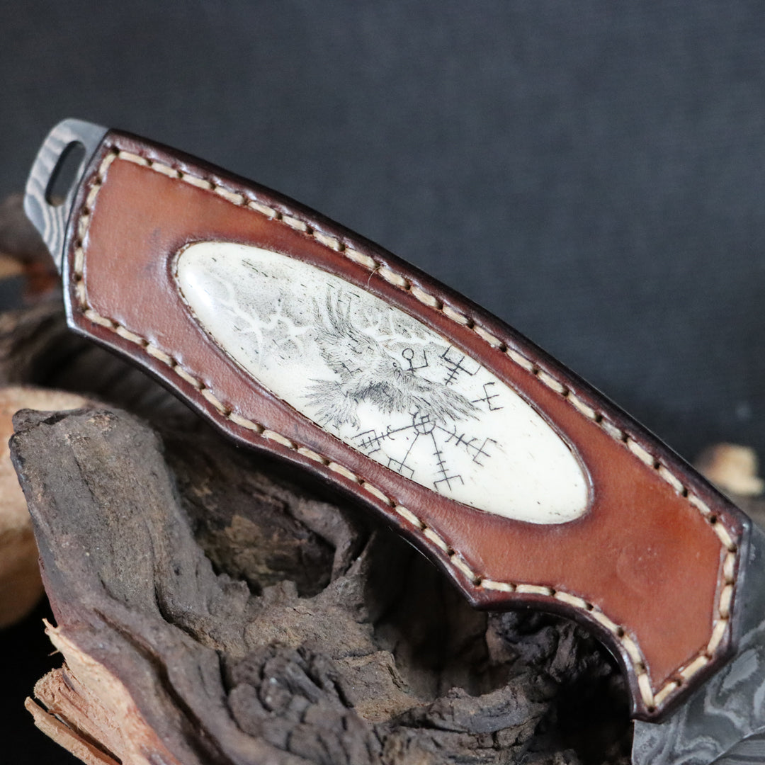 Damastklinge mit Leder-Griff & Scrimshaw
